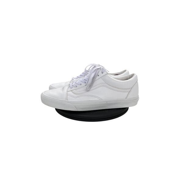 Vans Other - Mens Vans Old Skool Low Leather Skateboard Sneakers Size 11.5 Triple White